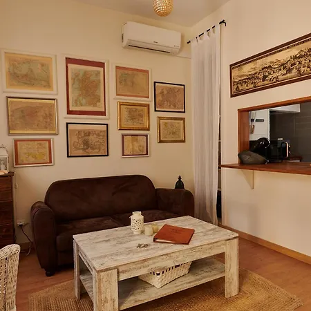 The Back Street Nest *