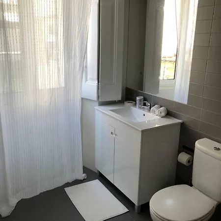 The Back Street Nest Апартаменты Лиссабон