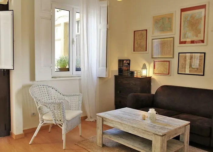 The Back Street Nest Lisboa